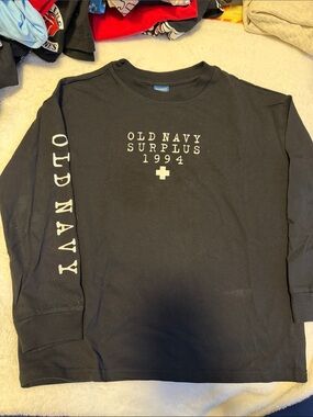 Old Navy long sleeve shirt